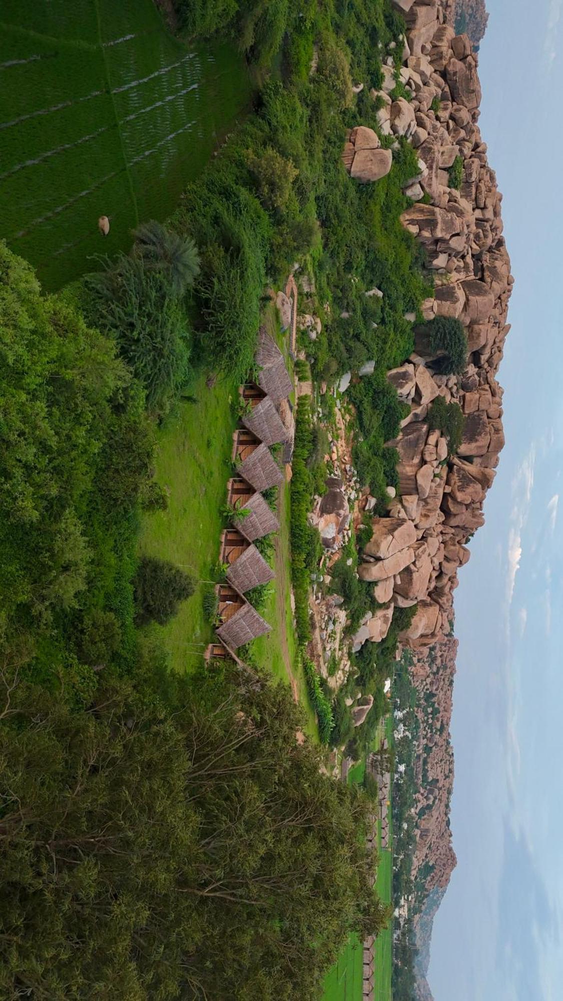 Tropical Hampi Ξενοδοχείο Εξωτερικό φωτογραφία