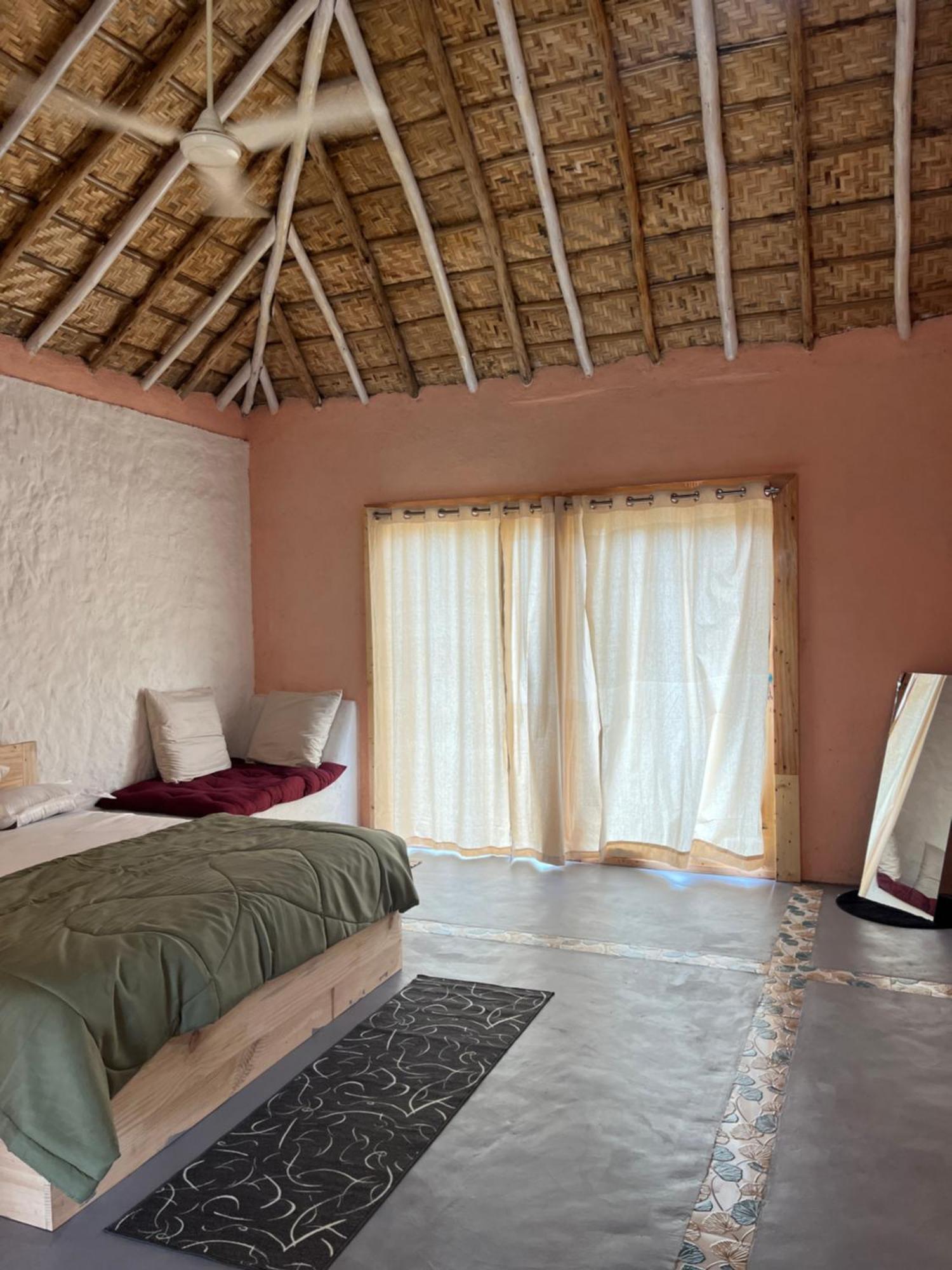 Tropical Hampi Ξενοδοχείο Εξωτερικό φωτογραφία